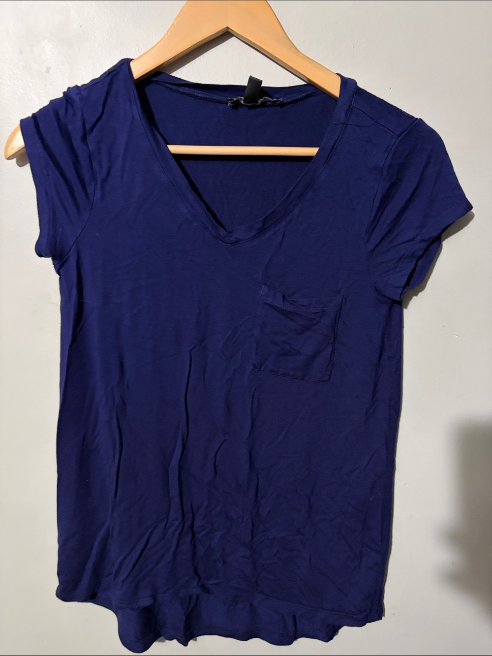 Cable & Gauge Deep Blue V-Neck Pocket Tee